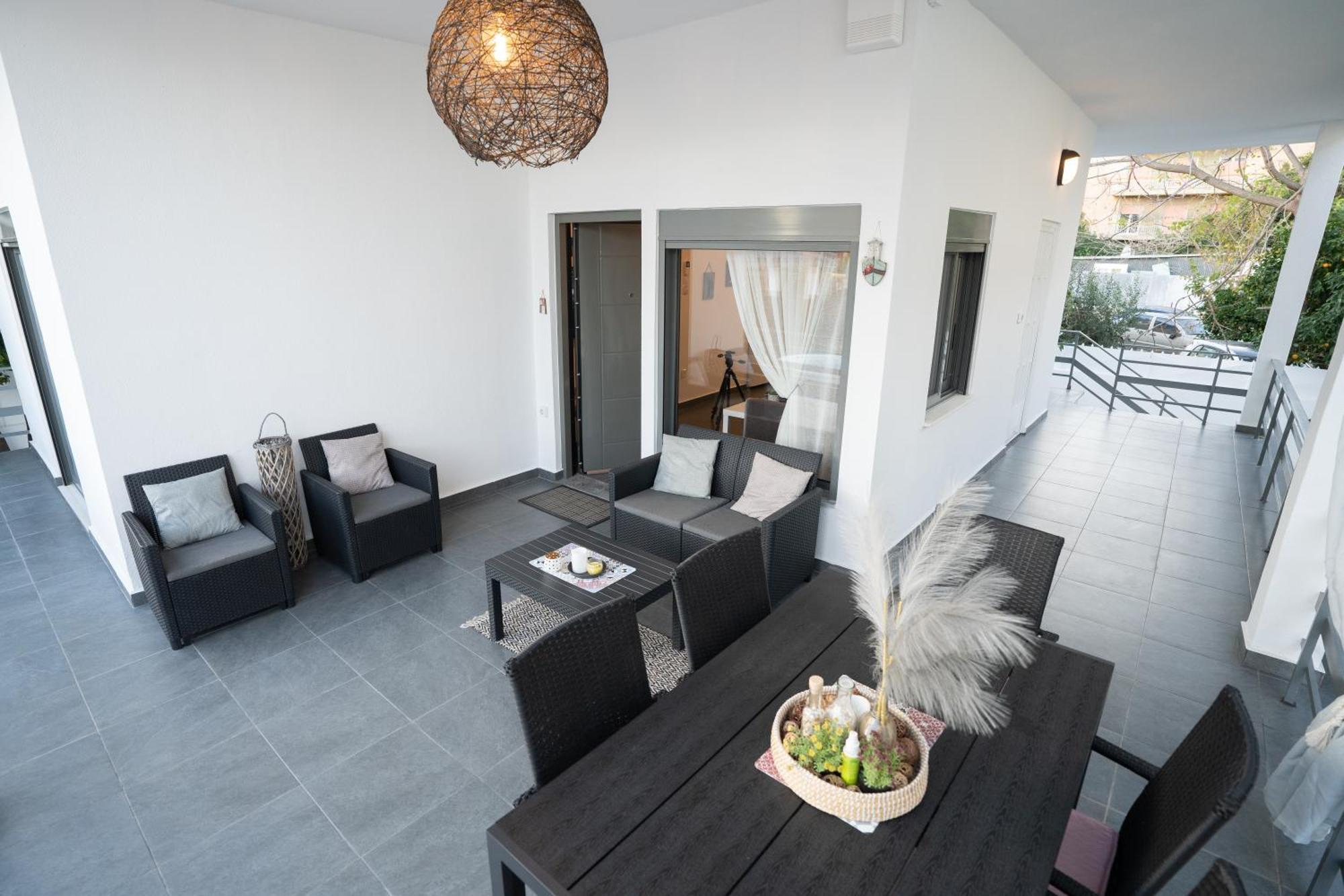 Вилла Seaside House In Неа-Макри Экстерьер фото